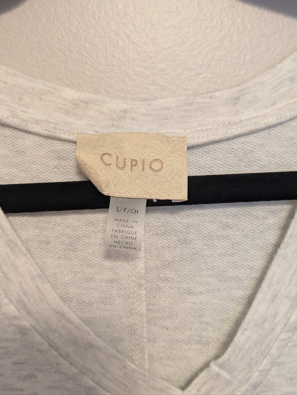 Cupio Gray V Neck T Shirt - Picture 2 of 3